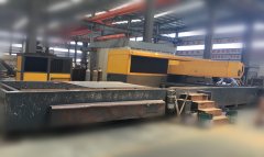 製缶工場の現場